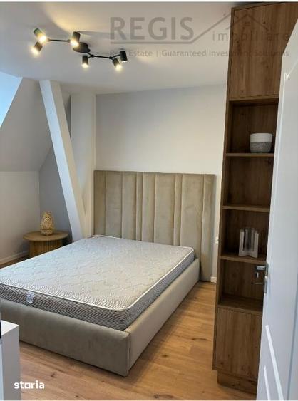 Apartament cu 5 camere, mobilat în Centrul Istoric