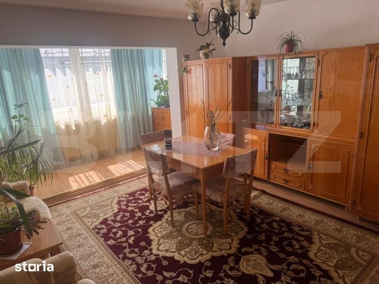 Apartament cu 2 camere decomandat în Central
