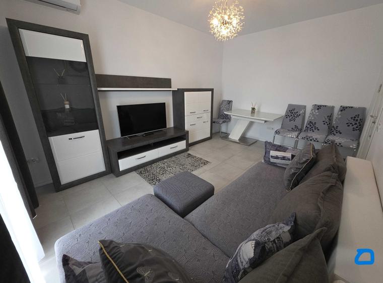 Apartament cu 2 camere decomandat în Găvana