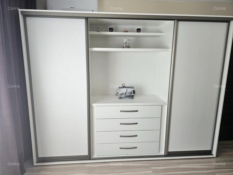 Apartament cu 3 camere semidecomandat, mobilat în Voluntari