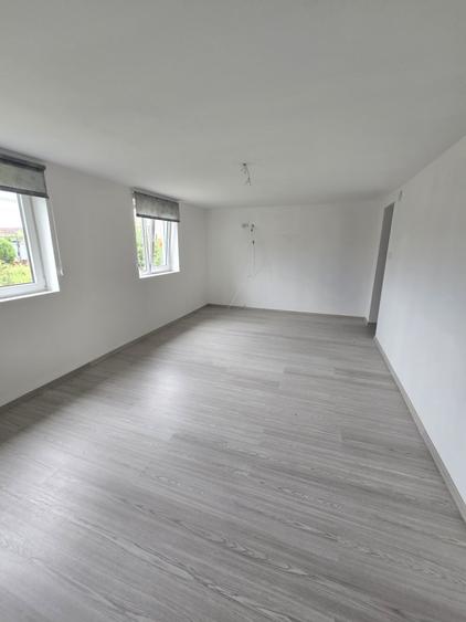 Casă individuală cu 4 camere cu Teren 788 Mp în Tormac