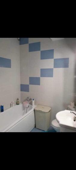 Apartament cu 3 camere decomandat în Tătărași