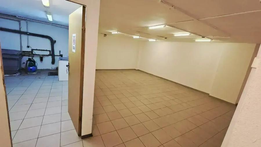Spațiu comercial, de 370 mp, în Bucureștii Noi