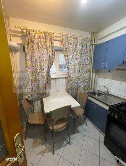 Apartament cu 3 camere decomandat în Sfântu Ilie