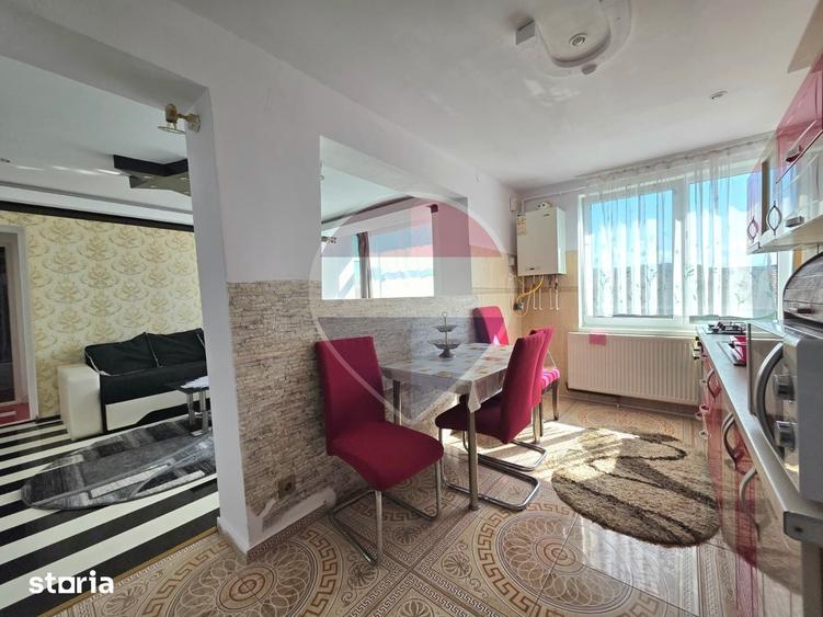 Apartament cu 3 camere în Central
