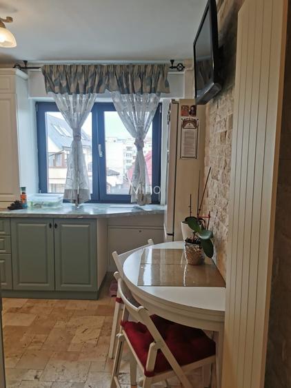 Apartament 3 camere, 2 bai
