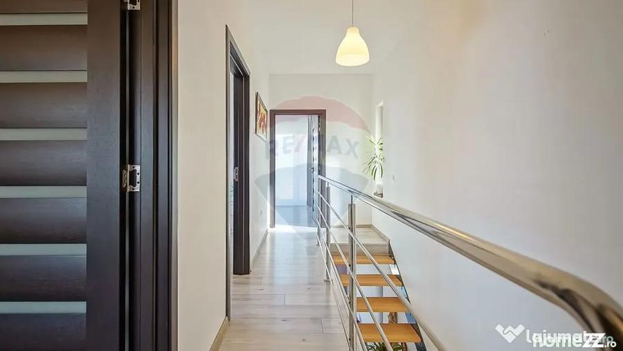 Casă cu 4 camere cu Teren 253 Mp în Bartolomeu