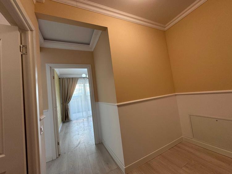 Apartament cu 2 camere decomandat în Florești