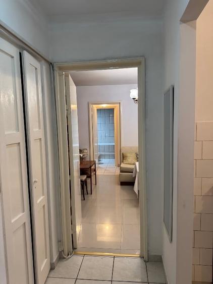 Apartament cu 3 camere în Tomis Nord