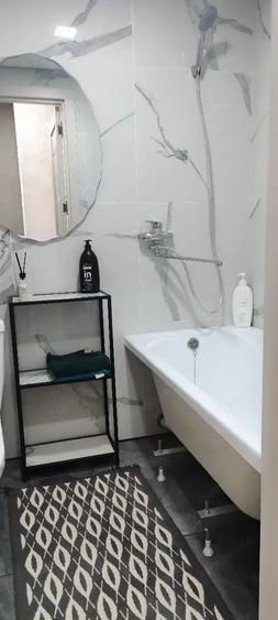 Garsonieră decomandată în Unirii