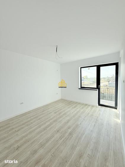 Casă cu 4 camere cu Teren 335 Mp în Clinceni