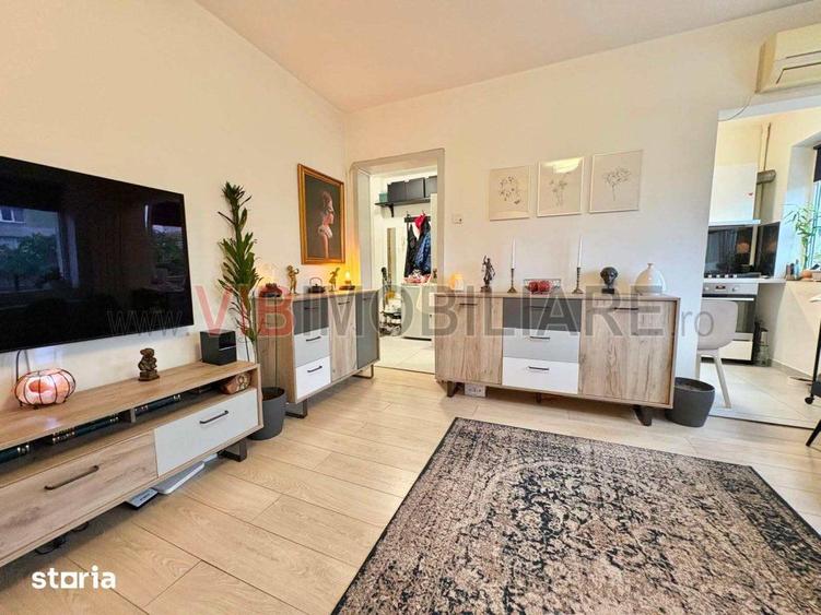 Apartament cu 3 camere decomandat în Domenii