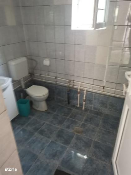Casă cu 2 camere în Prundu