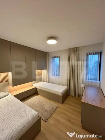 Apartament cu 3 camere semidecomandat în Gruia