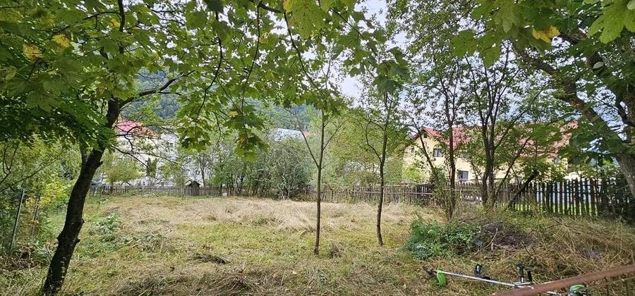 Teren de 566 mp, în Central
