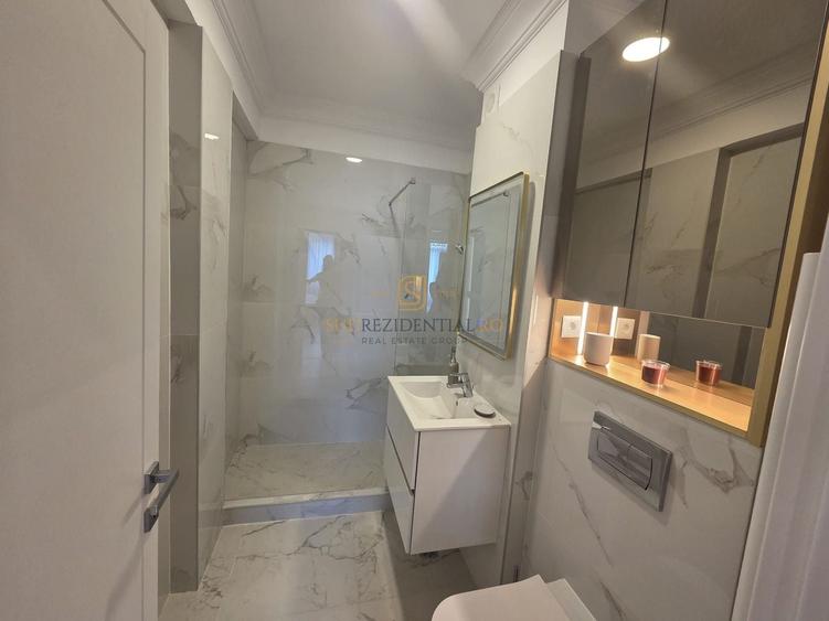 Apartament cu 2 camere semidecomandat, mobilat în Nord