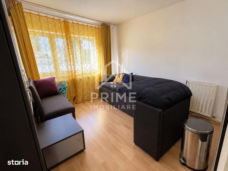 Apartament cu 3 camere decomandat în Ampoi 3