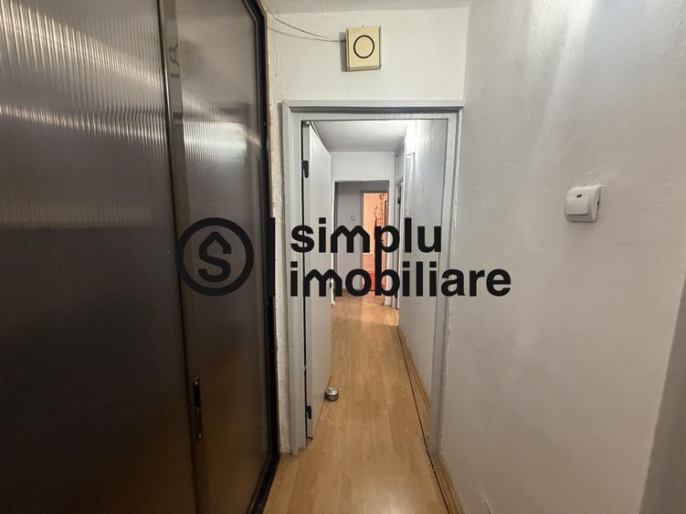 Apartament cu 3 camere decomandat, mobilat în Lăpuș