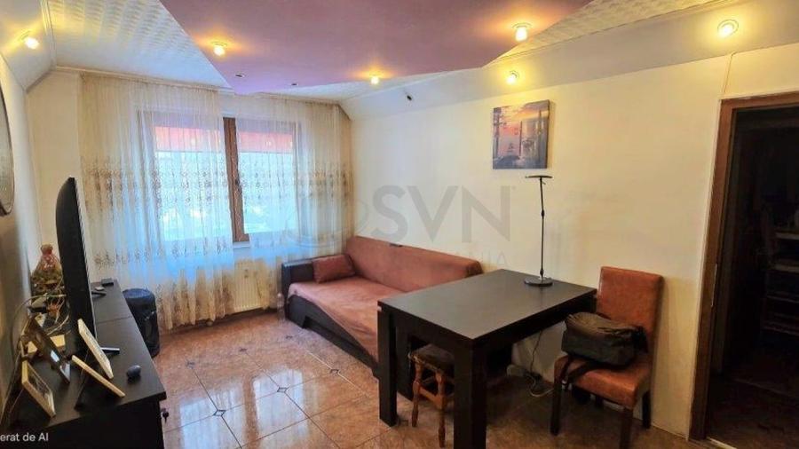 Apartament cu 4 camere semidecomandat în Crângași