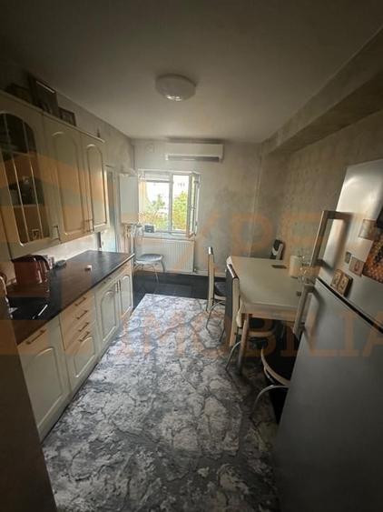 Apartament cu 4 camere decomandat, mobilat în Inel I