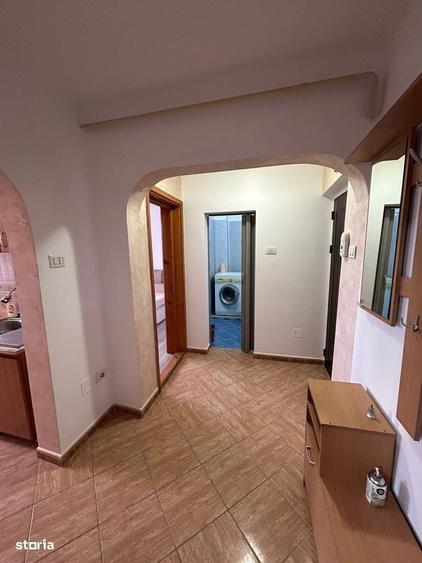 Apartament cu 2 camere decomandat în Sud