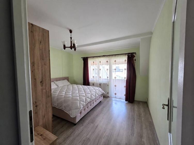 Apartament cu 2 camere decomandat, mobilat în Steaua