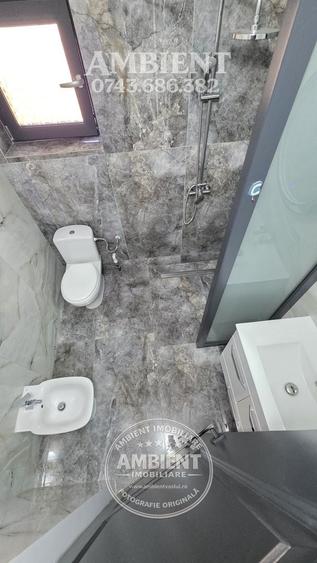 Casă individuală cu 5 camere cu Canalizare în Central