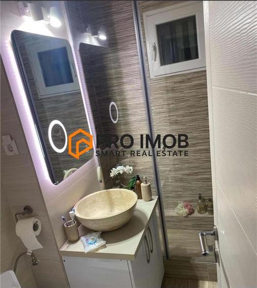 Apartament cu 2 camere decomandat, mobilat în 1 Decembrie