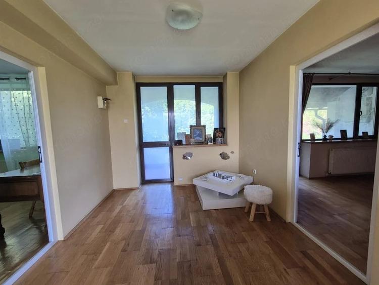 Casă cu Teren 240 Mp în Bere
