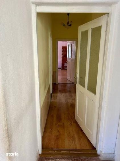 Casă cu 4 camere decomandat cu Teren 170 Mp în Central