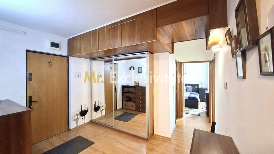 Apartament cu 3 camere decomandat, mobilat în Popa Șapcă