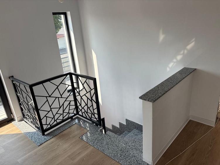 Casă cu 4 camere în Republicii