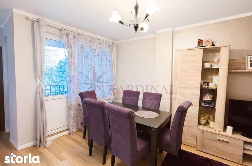 Apartament cu 3 camere, mobilat în Centrul Civic