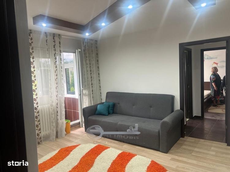 Apartament cu 2 camere în Podu Roș