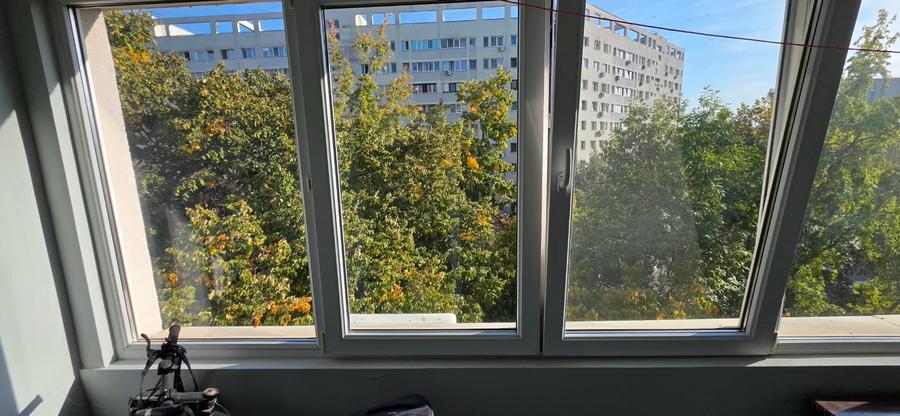 Apartament cu 3 camere semidecomandat în Dristor