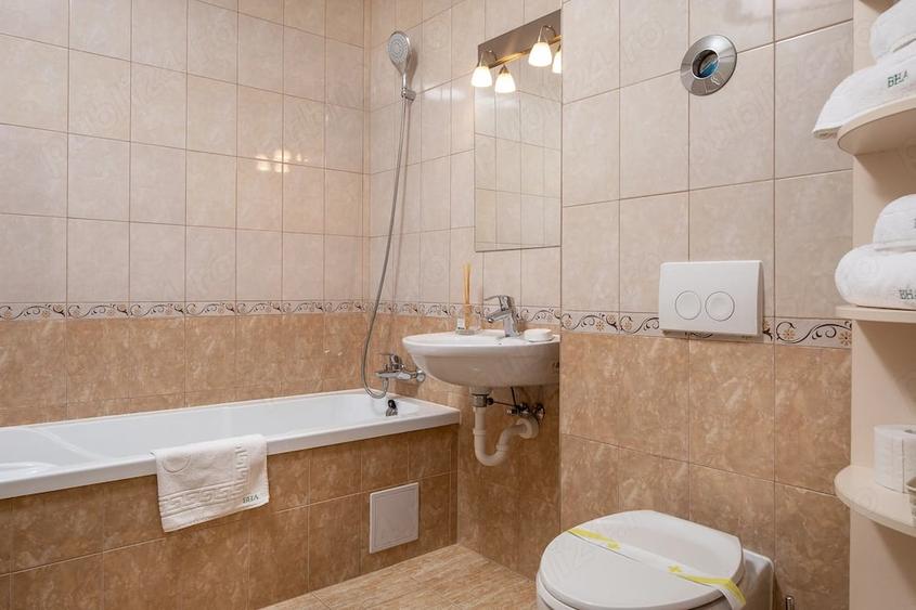 Garsonieră decomandată în Bartolomeu