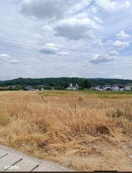 Teren de 3549 mp, în Budești