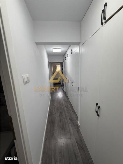 Apartament cu 3 camere în Vasile Alecsandri