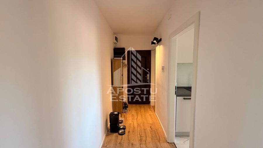 Apartament cu 2 camere decomandat, mobilat în Mircea cel Bătrân