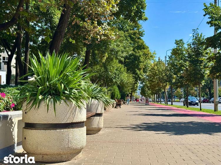 Apartament cu 3 camere, mobilat în Copou
