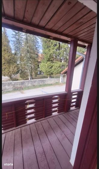 Casă cu 4 camere în Rucăr