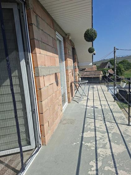 Casă cu Teren 560 Mp în Vânători