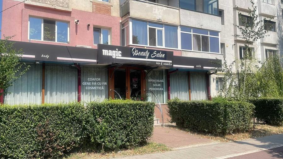 Spațiu comercial, de 90 mp, în Central