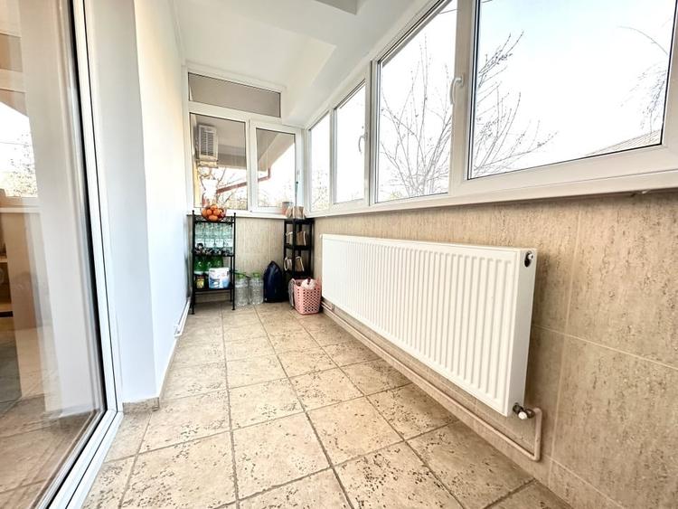 Apartament cu 2 camere semidecomandat, mobilat în Dumbrăvița