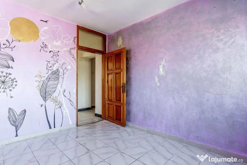 Apartament cu 4 camere decomandat în Aurel Vlaicu
