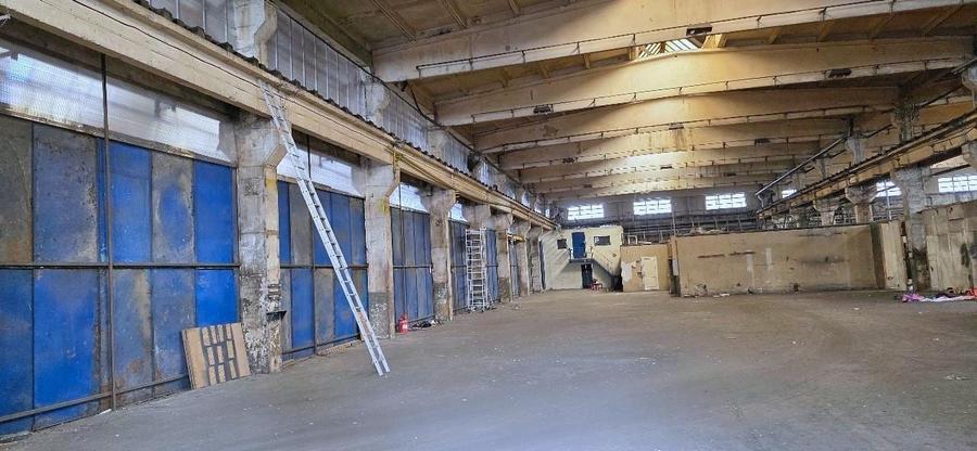 Spațiu industrial, de 600 mp, în Industriilor