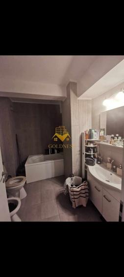 Apartament cu 2 camere semidecomandat în Mărăști