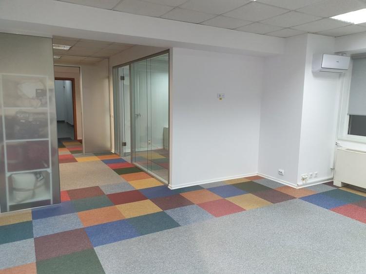 Birou, de 1,800 mp, în Floreasca