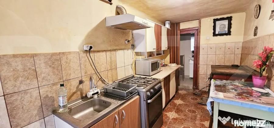Casă cu 2 camere cu Teren 720 Mp în Central