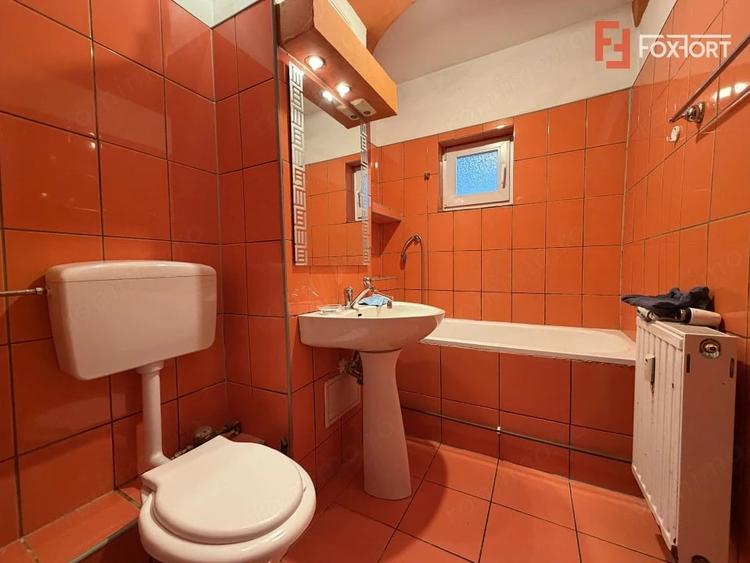 Apartament cu 2 camere decomandat, mobilat în Torontalului
